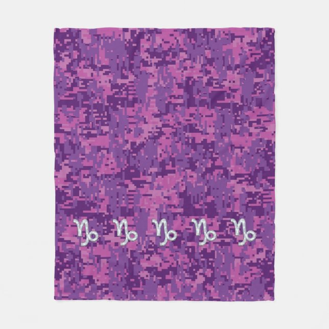 Capricorn-Zeichen auf Fuchsia Digital Camouflage Fleecedecke (Vorderseite)