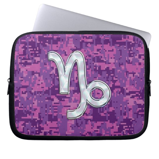 Capricorn-Zeichen auf Fuchsia Digital Camouflage Laptopschutzhülle (Vorderseite)