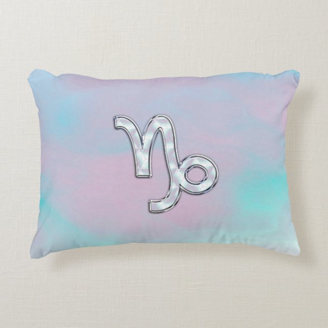 Capricorn Zodiac Sign auf Mutter von Pearl Nacre Dekokissen (Vorderseite)