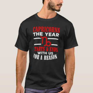 Capricorns das Jahr beginnt und endet mit uns T-Shirt
