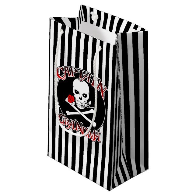 Captain Grandma Gift Bag Kleine Geschenktüte (Vorderseite Schrägansicht)