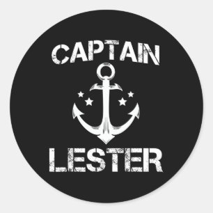 Captain Lester Funny Birthday Personalisiert Name Runder Aufkleber