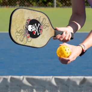 Captain Mama - Von den Deep begeistert Pickleball Schläger