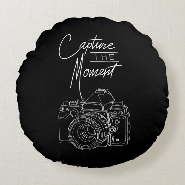 Capture Moment Kamera Fotograf. Rundes Kissen (Vorderseite)