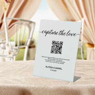 Capture the Liebe Share Wedding Fotos QR-Code Sockelschild