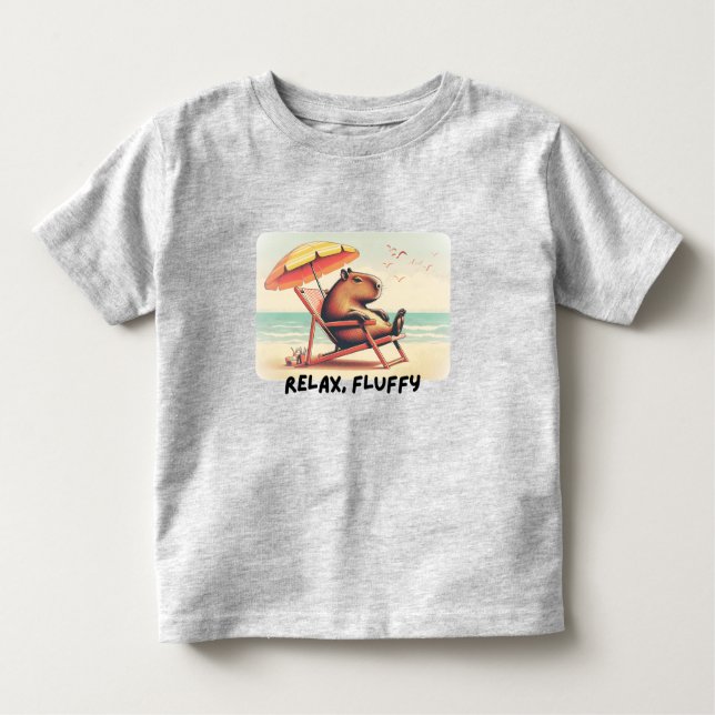 Capybara at beach says: Relax, Fluffy Kleinkind T-shirt (Vorderseite)
