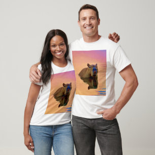 Capybara aus einem ruhigen See T-Shirt