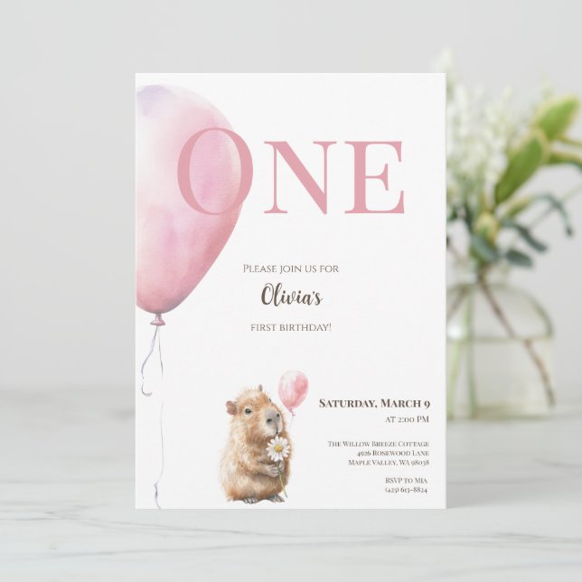 Capybara Birthday Invitation • Pink Balloon (Stehend Vorderseite)