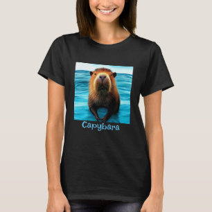 Capybara Dans Le T-shirt Eau