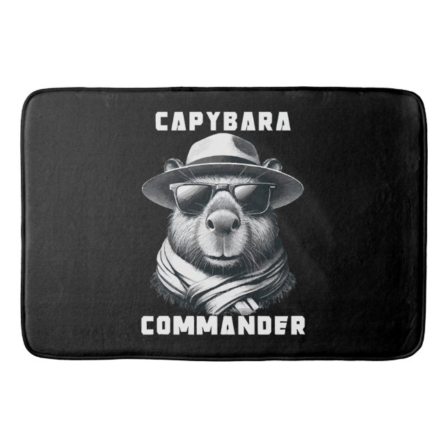 Capybara mit Sonnenbrille Kapitän Badematte (Vorderseite)