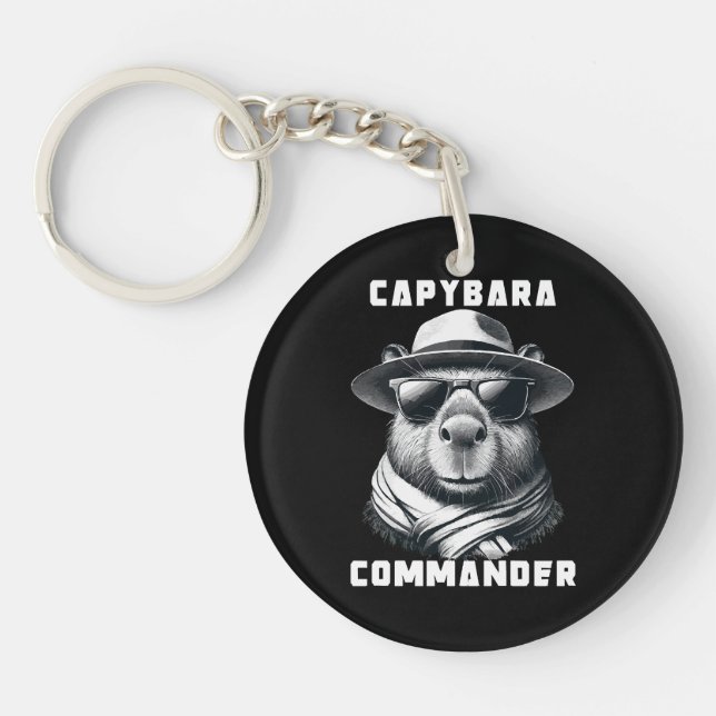 Capybara mit Sonnenbrille Kapitän Schlüsselanhänger (Vorderseite)