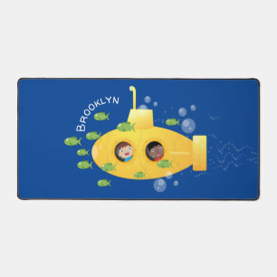 Caricature de poisson sous-marin jaune mignon