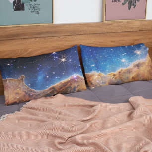 Carina Nebula Cosmic Cliffs James Webb HiRes Kissenbezug