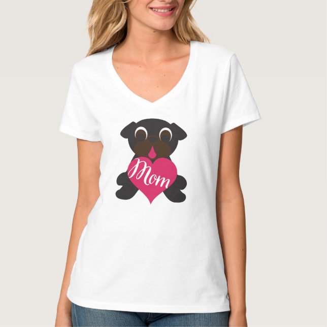 Carlin noir avec la maman dans le T-shirt de coeur (Devant)