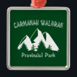Carmanah Walbran Provincial Park Ornament Aus Metall<br><div class="desc">Der Carmanah Walbran Provincial Park ist ein luxuriös bewaldetes Heiligtum, das zweifellos einer der bemerkenswertesten wilden Orte auf Vancouver Island ist. Carmanah Walbran ist Zuhause zu einigen der größten Fichtenbäume der Welt, einige erreichen Höhen von über 95 Metern und leben für 800 Jahre oder länger.</div>