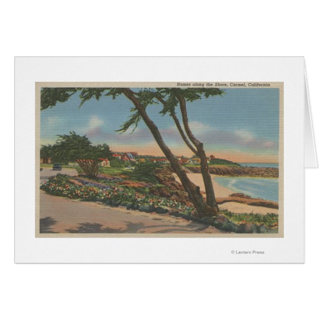 Carmel, CA - Maisons le long de la vue sur la côte (Devant horizontal)