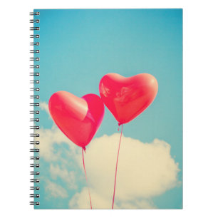 Carnet 2 cœurs rouges brillants en forme de ballons flott