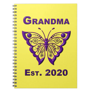 Carnet Adorable papillon grand-mère "Est 2020"