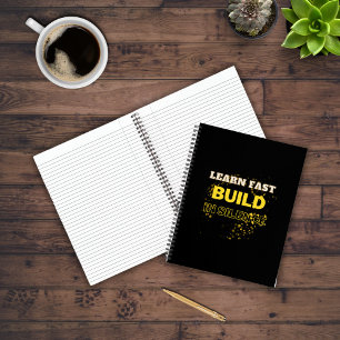 Carnet Apprendre Fast Build In Silence Motivational Quote