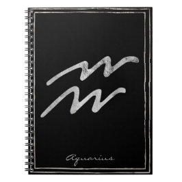 Carnet Aquarius martelé argent stylisé symbole astrologie
