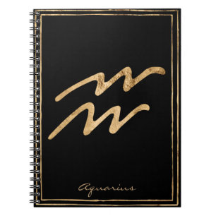 Carnet Aquarius martelé or stylisé symbole astrologique