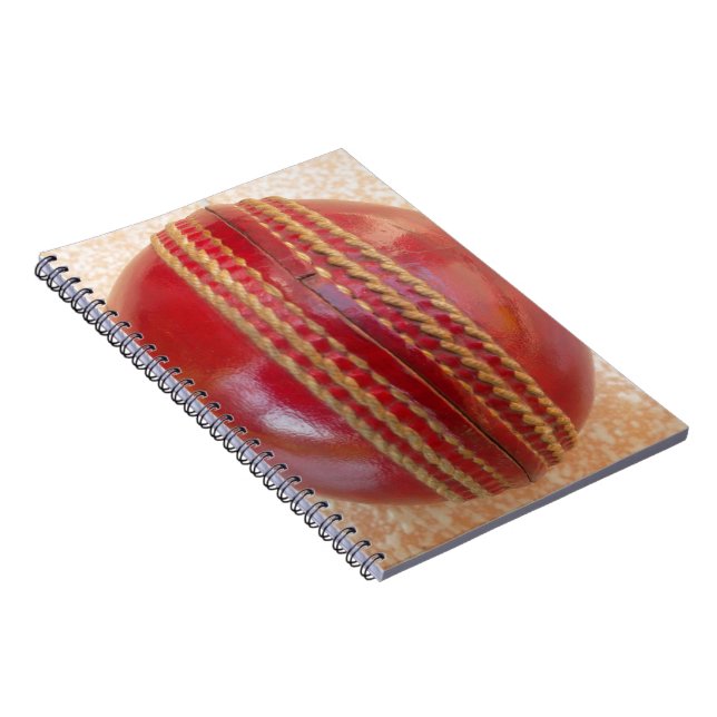Carnet Bal en cuir rouge de cricket international (Côté Droit)