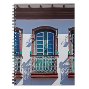 Carnet Balcons sur la façade en Diamantina, Minas Gerais,