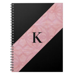 Carnet Batik rose cerise en fleur et monogramme noir