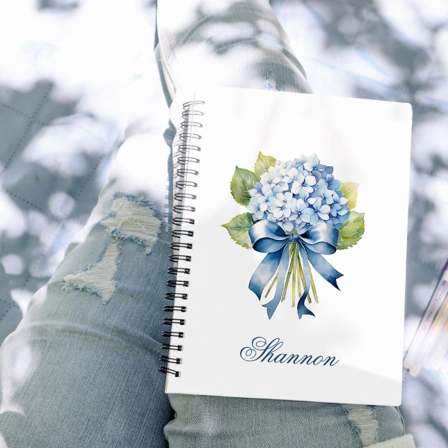 Carnet Bouquet d'hortensia bleu personnalisé demoiselle d (Blue Hydrangea Personalized Notebook)