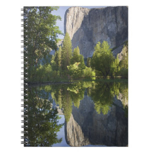 Carnet CA, Parc national de Yosemite, El Capitan reflété