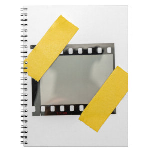 Carnet Cadre de film vide de 35 mm, bandes jaunes.