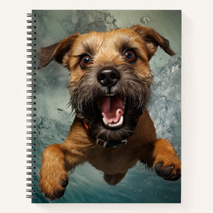 Carnet Chien joueur nageant sous l'eau Design