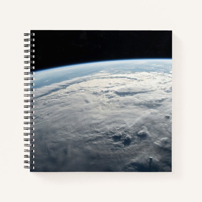 Carnet Cyclone Tropical Idai Au-Dessus De La Côte D'Afriq (Devant)