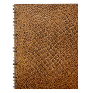 Carnet daim avec beau motif, serpent, texture,