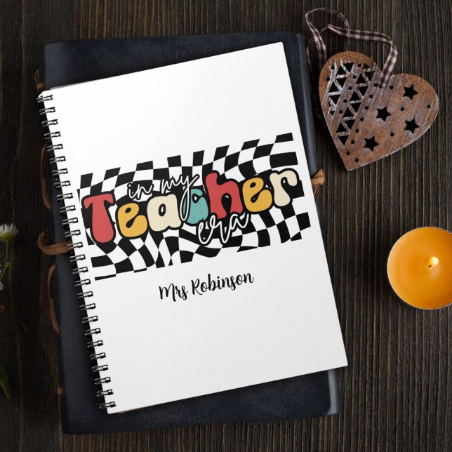 Carnet Dans mon professeur de l'ère rétro (Créateur téléchargé)