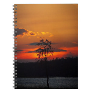 Carnet de coucher de soleil sur le lac Paradise