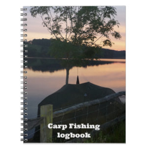 Carnet de crochet et d'états de pêche de carpe
