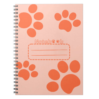 Carnet de journal orange des pages de chat