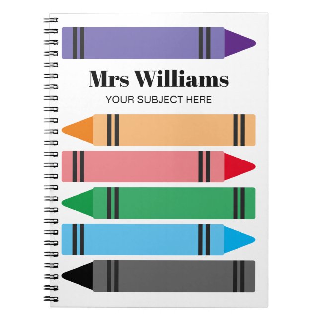 Carnet d'enseignant avec des crayons colorés (Devant)