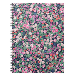 Carnet Design de fleurs printanières. Motif floral incomp