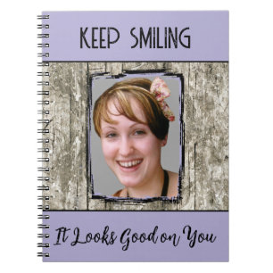 Carnet Effet bois gris faux sourire photo violet