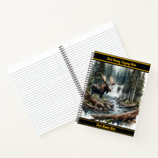 Carnet Élan majestueux près d'une cascade forestière tran