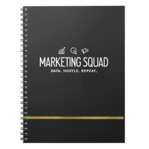 Carnet Équipe de marketing – Données. Acharnement. Répéte