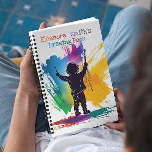 Carnet Expression artistique : enfant peignant sur un mur