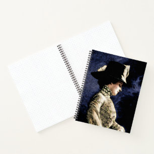 Carnet Femme victorienne Vintage triste avec Casquette de