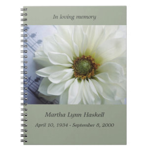Carnet Fleur blanche sur le mémorial de la musique
