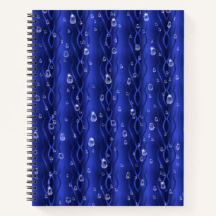 Carnet gouttes de pluie sur le métal bleu