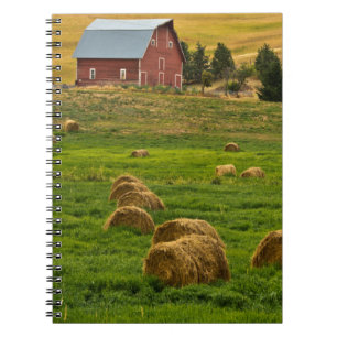 Carnet Grange rouge, balles de foin, Albion, région de Pa