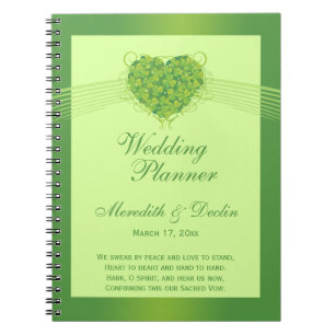 Carnet Green shamrock clovers heart wedding planner