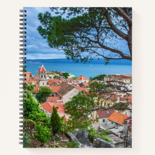 Carnet La ville croate d'Omis.